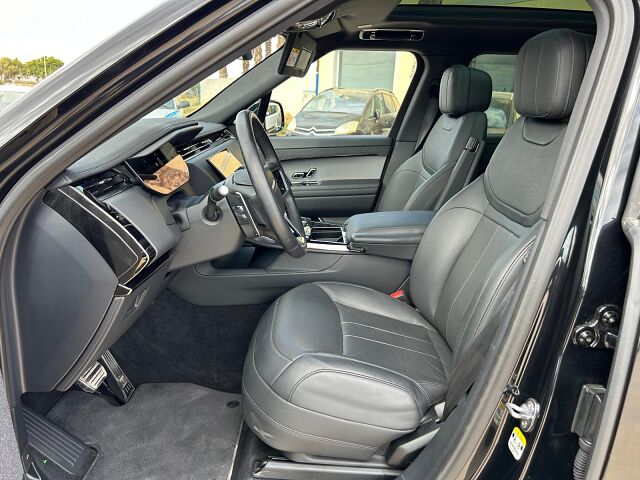 LAND ROVER RANGE ROVER SPORT SE 3.0 TD6 MHEV AUTO SPANISH LHD IN SPAIN ONLY 6000 MILES 2023